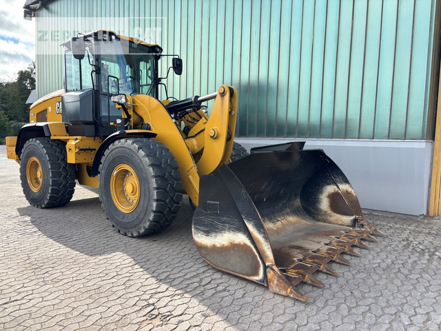 Cat 938M - Chargeuse sur pneus: photos 1 Cat 938M - Chargeuse sur pneus: photos 1