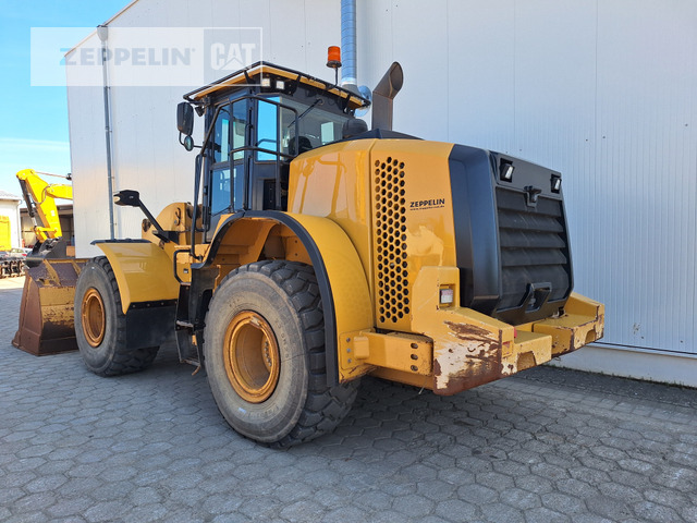 Cat 962K - Chargeuse sur pneus: photos 2 Cat 962K - Chargeuse sur pneus: photos 2