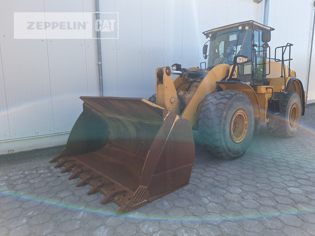 Cat 962K - Chargeuse sur pneus: photos 1 Cat 962K - Chargeuse sur pneus: photos 1