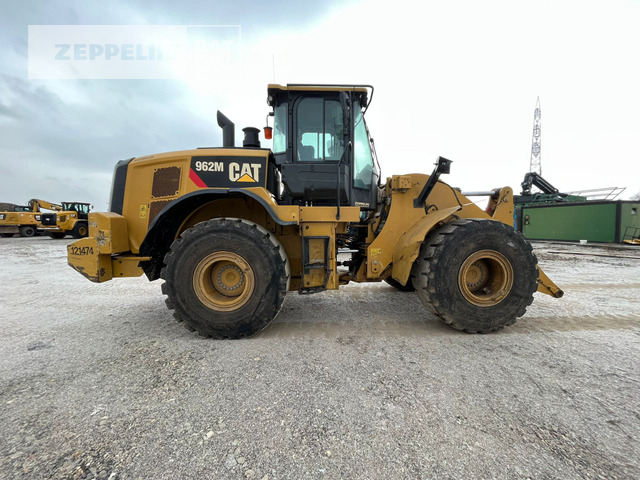 Cat 962M - Chargeuse sur pneus: photos 1 Cat 962M - Chargeuse sur pneus: photos 1