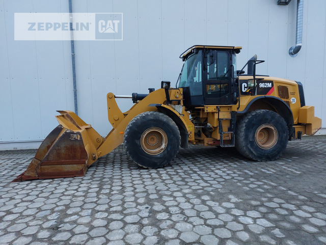 Cat 962M - Chargeuse sur pneus: photos 2 Cat 962M - Chargeuse sur pneus: photos 2