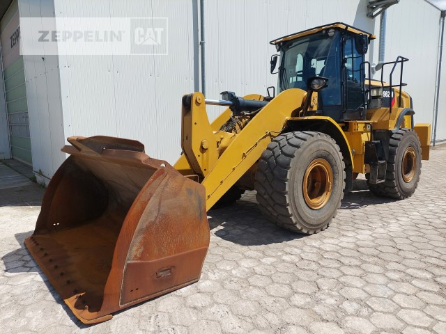 Cat 962M - Chargeuse sur pneus: photos 1 Cat 962M - Chargeuse sur pneus: photos 1