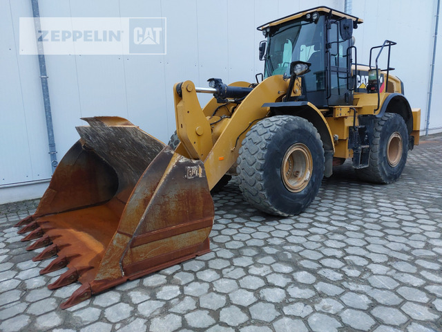Cat 962M - Chargeuse sur pneus: photos 1 Cat 962M - Chargeuse sur pneus: photos 1