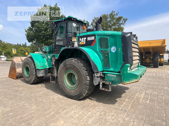 Cat 966M - Chargeuse sur pneus: photos 2 Cat 966M - Chargeuse sur pneus: photos 2