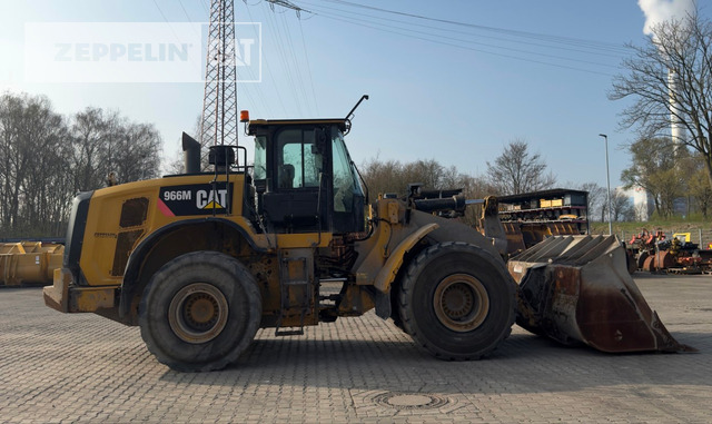 Cat 966M - Chargeuse sur pneus: photos 3 Cat 966M - Chargeuse sur pneus: photos 3