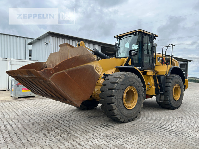 Cat 966M - Chargeuse sur pneus: photos 1 Cat 966M - Chargeuse sur pneus: photos 1