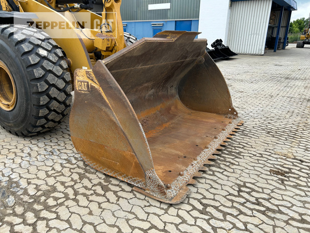 Cat 966M - Chargeuse sur pneus: photos 5 Cat 966M - Chargeuse sur pneus: photos 5