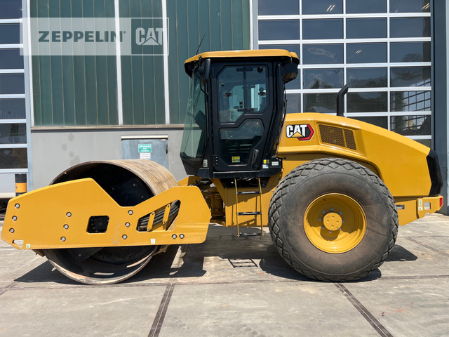 Cat CS12GC - Compacteur à pieds de mouton/ Monocylindre: photos 2 Cat CS12GC - Compacteur à pieds de mouton/ Monocylindre: photos 2
