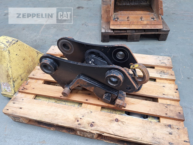 Cat CW10H - Attache rapide pour Engins de chantier: photos 2 Cat CW10H - Attache rapide pour Engins de chantier: photos 2