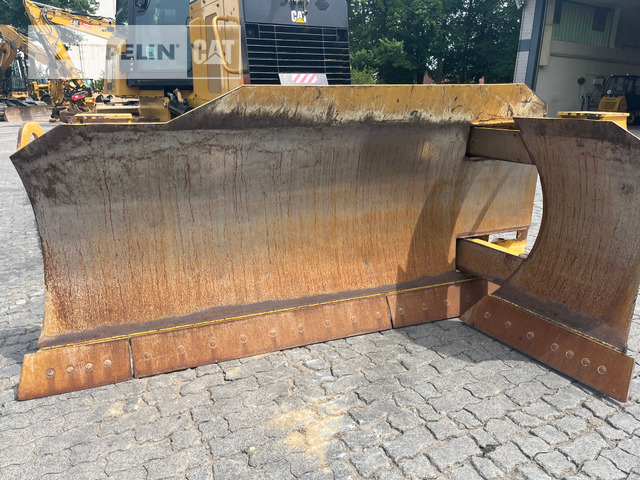 Cat D6K2LGP - Bulldozer: photos 3 Cat D6K2LGP - Bulldozer: photos 3