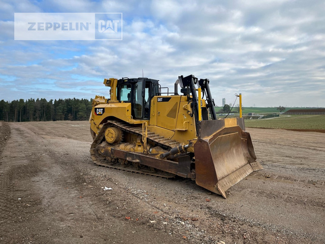 Cat D8T - Bulldozer: photos 2 Cat D8T - Bulldozer: photos 2