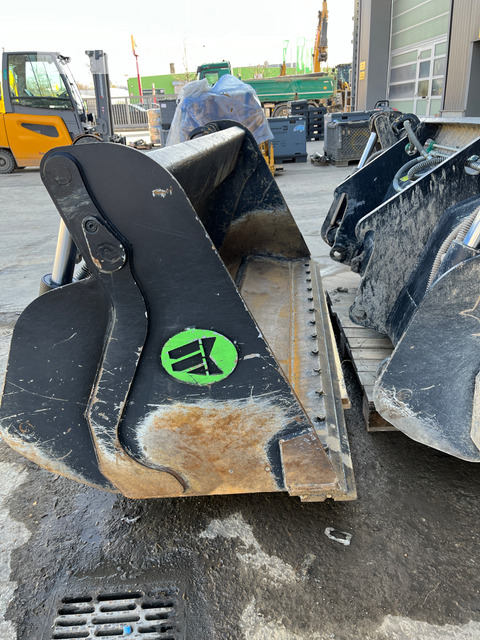 Kaiser Maschinenbau, Vrees Kombi KSM1.0 2.150 m - Godet pour chargeur pour Engins de chantier: photos 3 Kaiser Maschinenbau, Vrees Kombi KSM1.0 2.150 m - Godet pour chargeur pour Engins de chantier: photos 3