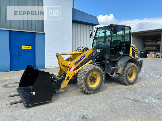 Komatsu WA80M-8EO - Chargeuse sur pneus: photos 1 Komatsu WA80M-8EO - Chargeuse sur pneus: photos 1