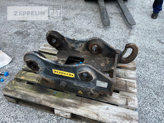 Oilquick Deutschland GmbH OQ65-M314F - Attache rapide pour Engins de chantier: photos 1 Oilquick Deutschland GmbH OQ65-M314F - Attache rapide pour Engins de chantier: photos 1