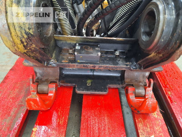 Oilquick Deutschland GmbH OQ65 SH - Attache rapide pour Engins de chantier: photos 3 Oilquick Deutschland GmbH OQ65 SH - Attache rapide pour Engins de chantier: photos 3