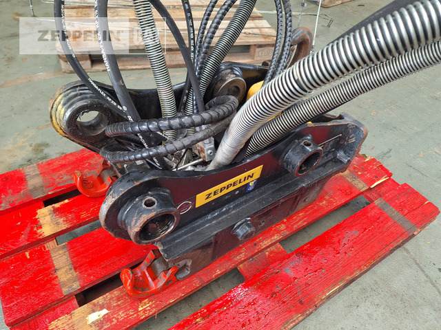 Oilquick Deutschland GmbH OQ65 SH - Attache rapide pour Engins de chantier: photos 1 Oilquick Deutschland GmbH OQ65 SH - Attache rapide pour Engins de chantier: photos 1