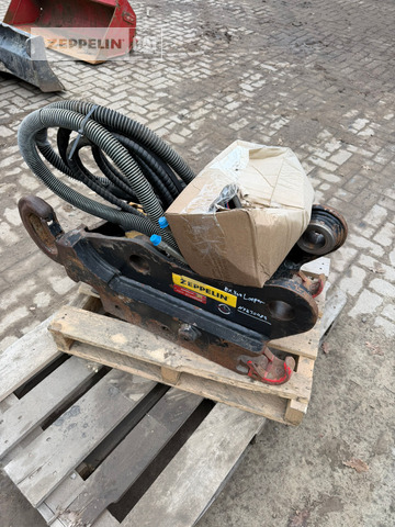 Sonstiges Primärprodukte Kompo - Attache rapide pour Engins de chantier: photos 1 Sonstiges Primärprodukte Kompo - Attache rapide pour Engins de chantier: photos 1