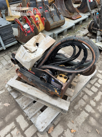 Sonstiges Primärprodukte Kompo - Attache rapide pour Engins de chantier: photos 2 Sonstiges Primärprodukte Kompo - Attache rapide pour Engins de chantier: photos 2