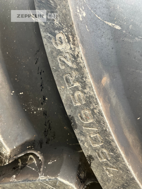Sonstiges Reifen 750/65 R26 - Pneu pour Engins de chantier: photos 2 Sonstiges Reifen 750/65 R26 - Pneu pour Engins de chantier: photos 2