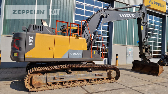 Volvo EC200E - Pelle sur chenille: photos 4 Volvo EC200E - Pelle sur chenille: photos 4