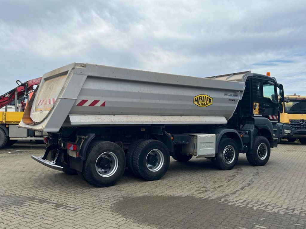 MAN TG-S 35.460 8x6 4 Achs Muldenkipper Meiller 18m³ - Camion multibenne: photos 5 MAN TG-S 35.460 8x6 4 Achs Muldenkipper Meiller 18m³ - Camion multibenne: photos 5