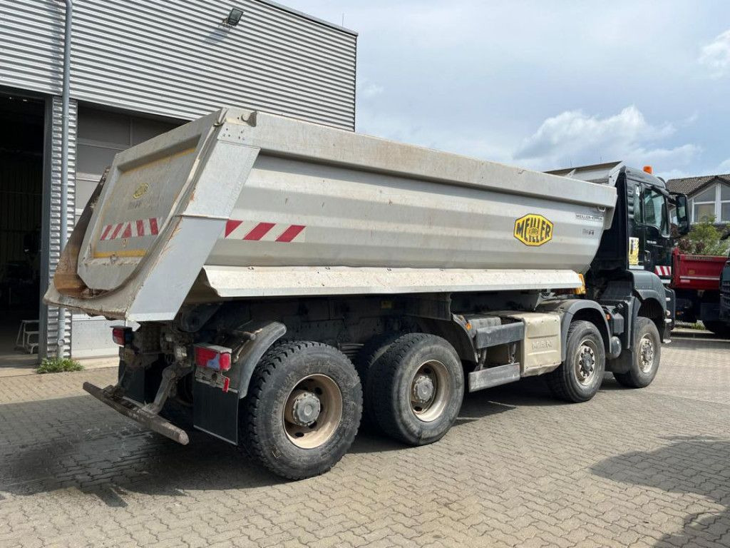 MAN TG-S 35.460 8x6 4 Achs Muldenkipper Meiller 18m³ - Camion multibenne: photos 4 MAN TG-S 35.460 8x6 4 Achs Muldenkipper Meiller 18m³ - Camion multibenne: photos 4