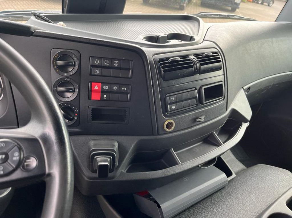 MERCEDES-BENZ Atego 1224 L Pritsche LBW LBW 1.5to - Camion à rideaux coulissants: photos 2 MERCEDES-BENZ Atego 1224 L Pritsche LBW LBW 1.5to - Camion à rideaux coulissants: photos 2