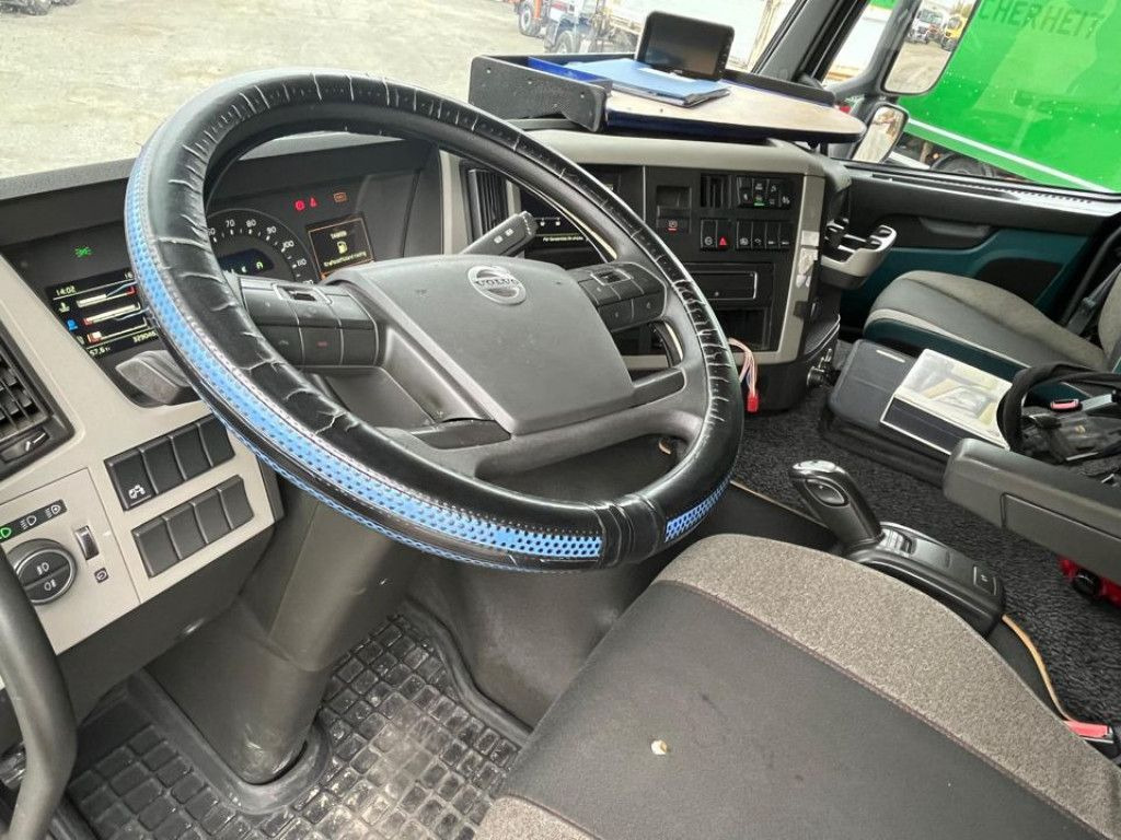 Volvo FM 420 6x2 Pritsche Heckkran 27m/t,Funk,Jib ,E6 - Camion plateau, Camion grue: photos 5 Volvo FM 420 6x2 Pritsche Heckkran 27m/t,Funk,Jib ,E6 - Camion plateau, Camion grue: photos 5