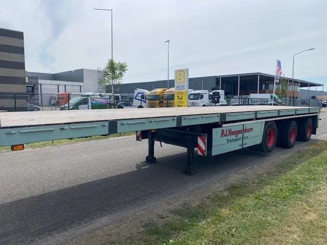 Floor robuuste vlakke oplegger ,uitschuifbaar, ,stuurassen, 20 mtr met stalen bodem/frame. kranenprofiel. - Semi-remorque plateau: photos 1 Floor robuuste vlakke oplegger ,uitschuifbaar, ,stuurassen, 20 mtr met stalen bodem/frame. kranenprofiel. - Semi-remorque plateau: photos 1