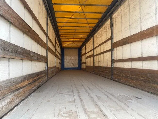 Pacton schuifzeil, 3 asser, SAF , luchtvering, trommelremmen - Semi-remorque rideaux coulissants: photos 5 Pacton schuifzeil, 3 asser, SAF , luchtvering, trommelremmen - Semi-remorque rideaux coulissants: photos 5