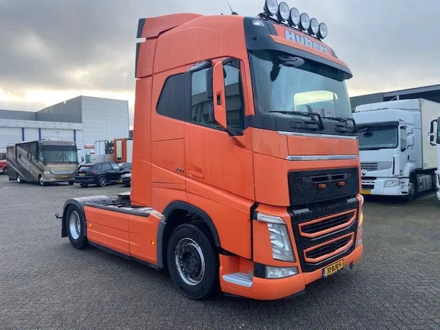Volvo FH 500 globe euro 6 full spoilered, mot approval - Tracteur routier: photos 3 Volvo FH 500 globe euro 6 full spoilered, mot approval - Tracteur routier: photos 3