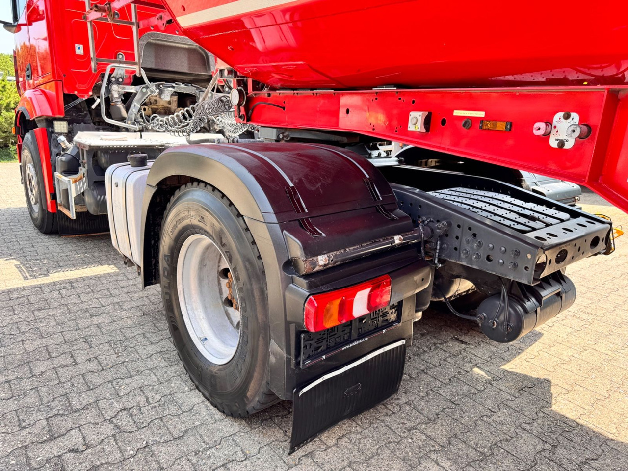 Mercedes-Benz 1846 Actros LS Kipphydraulik Alcoa - Tracteur routier: photos 4 Mercedes-Benz 1846 Actros LS Kipphydraulik Alcoa - Tracteur routier: photos 4