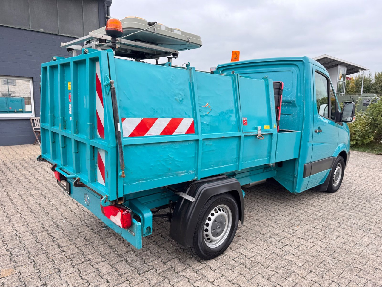 Mercedes-Benz 313 CDI Sprinter II Bertsche Müllwagen Tafel - Véhicule utilitaire: photos 5 Mercedes-Benz 313 CDI Sprinter II Bertsche Müllwagen Tafel - Véhicule utilitaire: photos 5