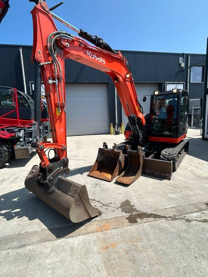 Kubota KX 080-4 - Mini pelle: photos 3 Kubota KX 080-4 - Mini pelle: photos 3