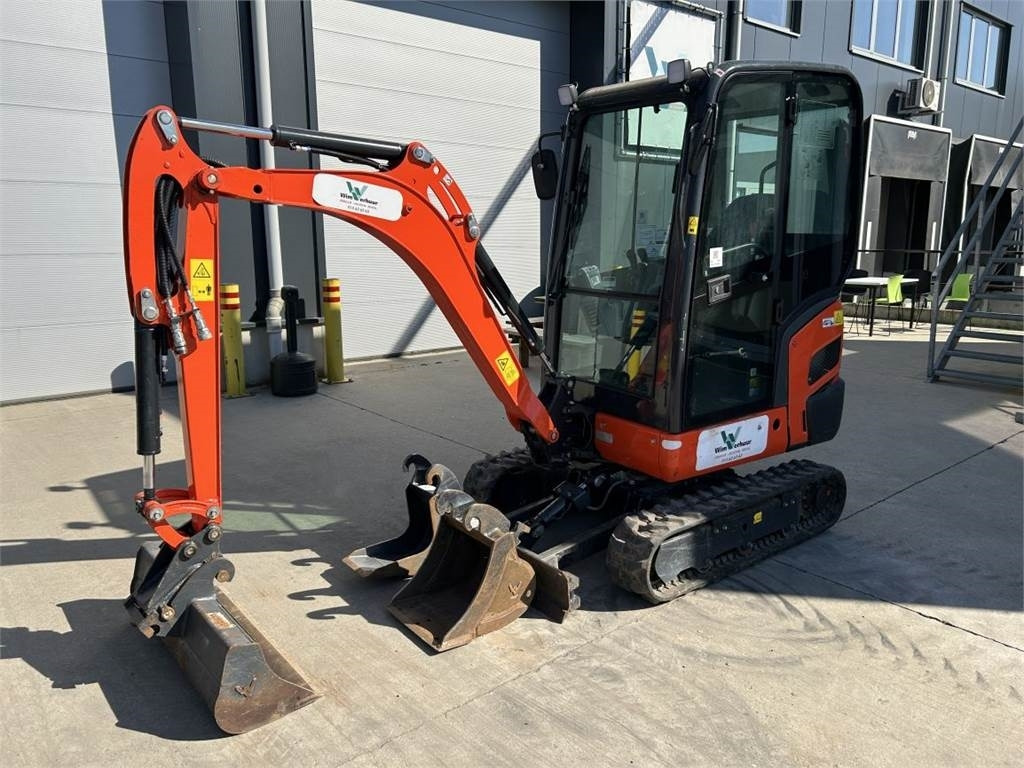 Kubota KX019-4 HI (9417) - Mini pelle: photos 3 Kubota KX019-4 HI (9417) - Mini pelle: photos 3