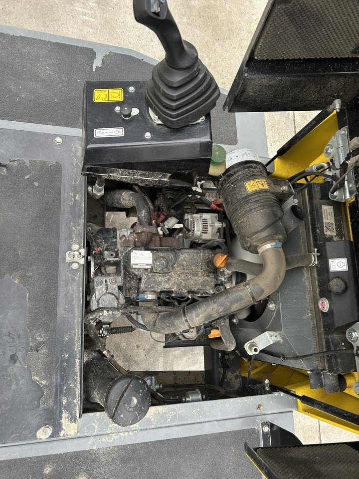 Tombereau articulé Wacker Neuson DW30 (8303): photos 15 Tombereau articulé Wacker Neuson DW30 (8303): photos 15