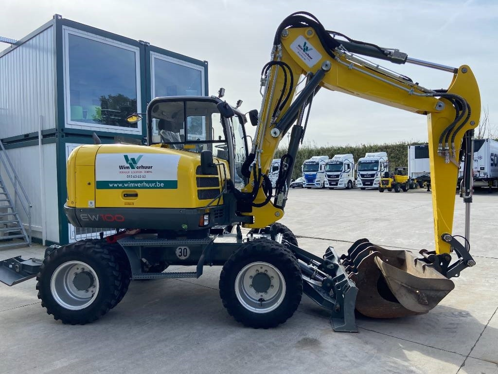 Wacker Neuson EW 100 - Pelle sur pneus: photos 3 Wacker Neuson EW 100 - Pelle sur pneus: photos 3