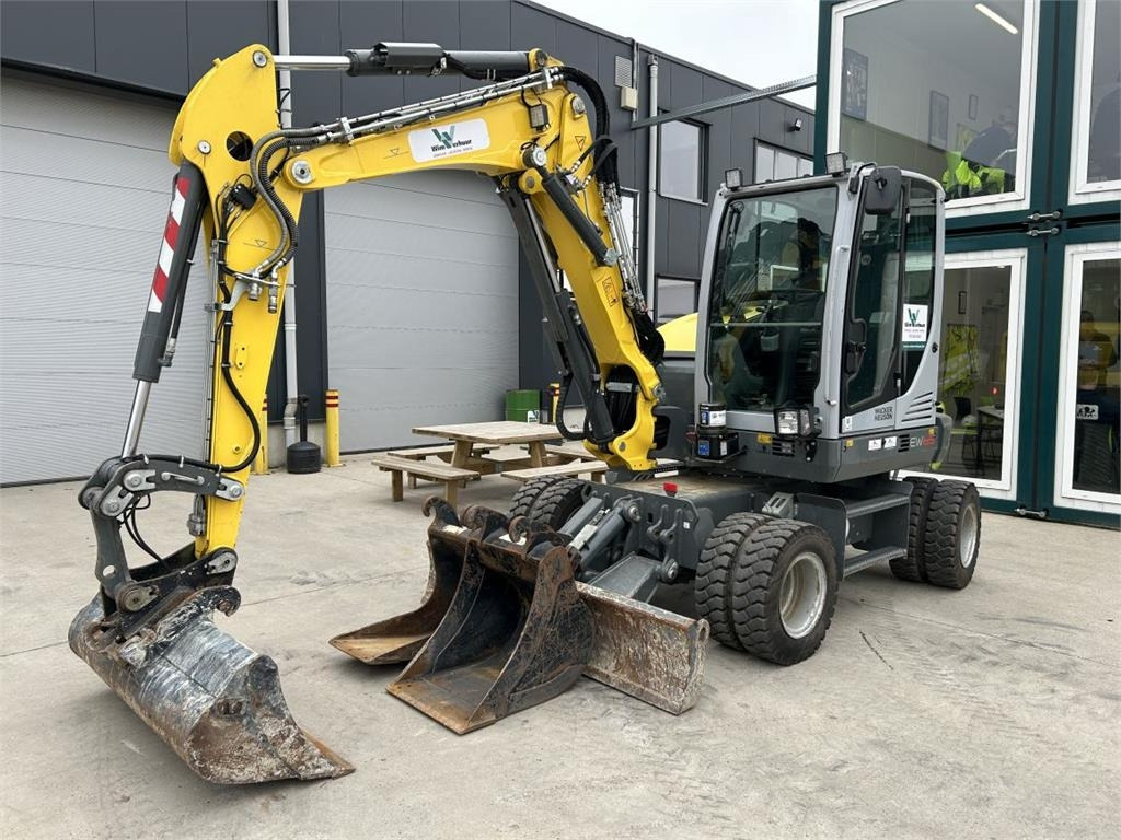 Wacker Neuson EW65 (8946) - Pelle sur pneus: photos 5 Wacker Neuson EW65 (8946) - Pelle sur pneus: photos 5
