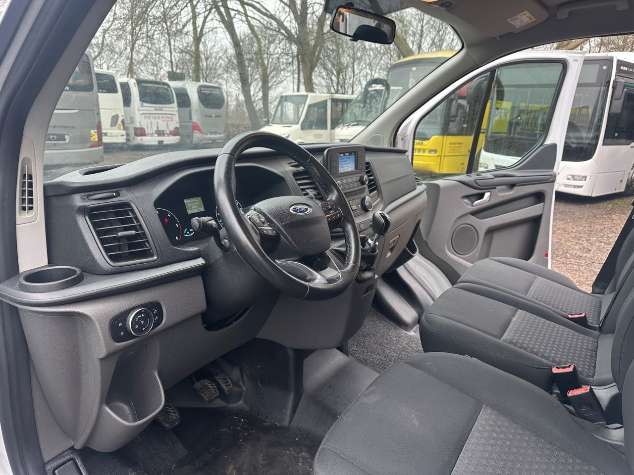 Ford Transit Custom (Klima*Euro 6) - Minibus, Transport de personnes: photos 3 Ford Transit Custom (Klima*Euro 6) - Minibus, Transport de personnes: photos 3