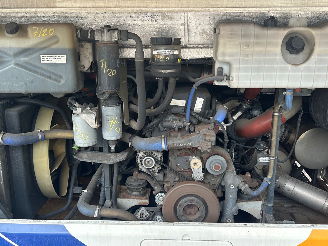 Iveco Irisbus Crossway LE SFR 162 *100 km/h*Schalt - Bus urbain: photos 3 Iveco Irisbus Crossway LE SFR 162 *100 km/h*Schalt - Bus urbain: photos 3