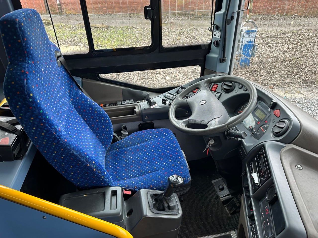 Iveco Irisbus Crossway LE SFR 162 *AC*100 km/h*Schalt Iveco Irisbus Crossway LE SFR 162 *AC*100 km/h*Schalt - Bus urbain: photos 5 Iveco Irisbus Crossway LE SFR 162 *AC*100 km/h*Schalt Iveco Irisbus Crossway LE SFR 162 *AC*100 km/h*Schalt - Bus urbain: photos 5