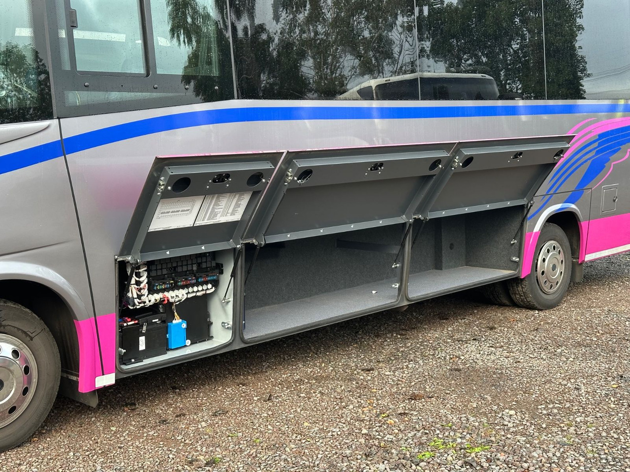 Iveco RAPIDO 70c21 (Garantie 06.2027*Motor neu 09.25) - Minibus, Transport de personnes: photos 5 Iveco RAPIDO 70c21 (Garantie 06.2027*Motor neu 09.25) - Minibus, Transport de personnes: photos 5