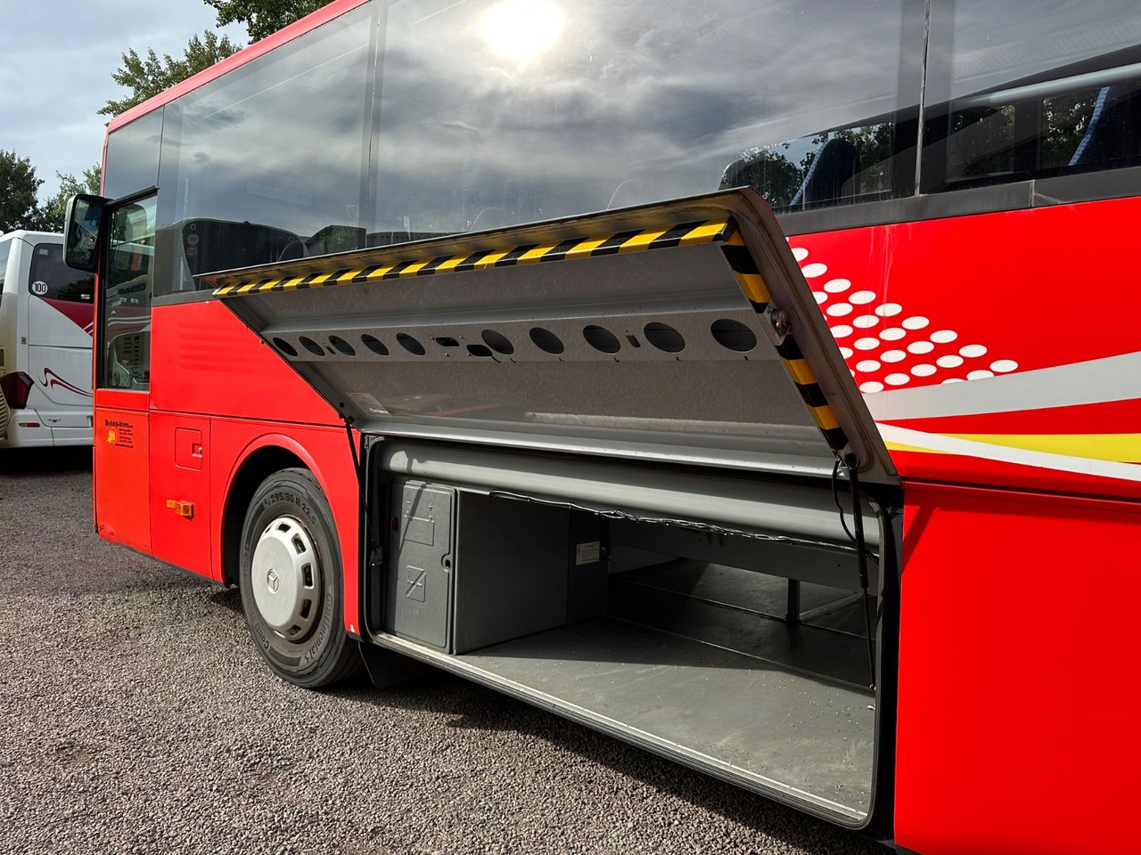 Bus interurbain Mercedes-Benz O550 Integro (56 Sitze*Klima*Schalt): photos 12