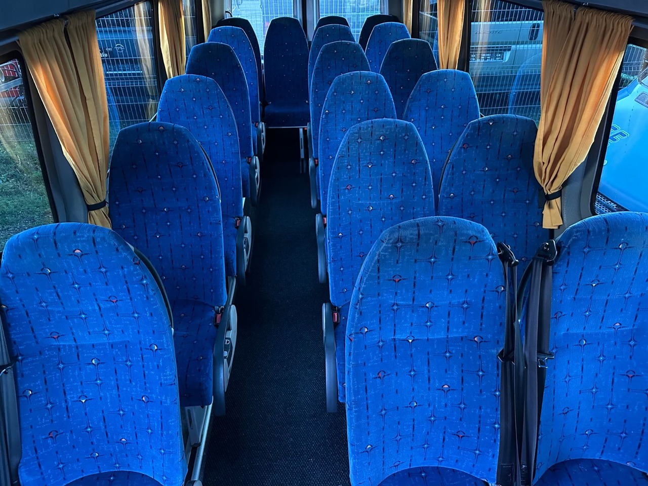 Mercedes-Benz Sprinter 516 CDi (DE*Klima*Reise*Motor Neu) - Minibus, Transport de personnes: photos 5 Mercedes-Benz Sprinter 516 CDi (DE*Klima*Reise*Motor Neu) - Minibus, Transport de personnes: photos 5