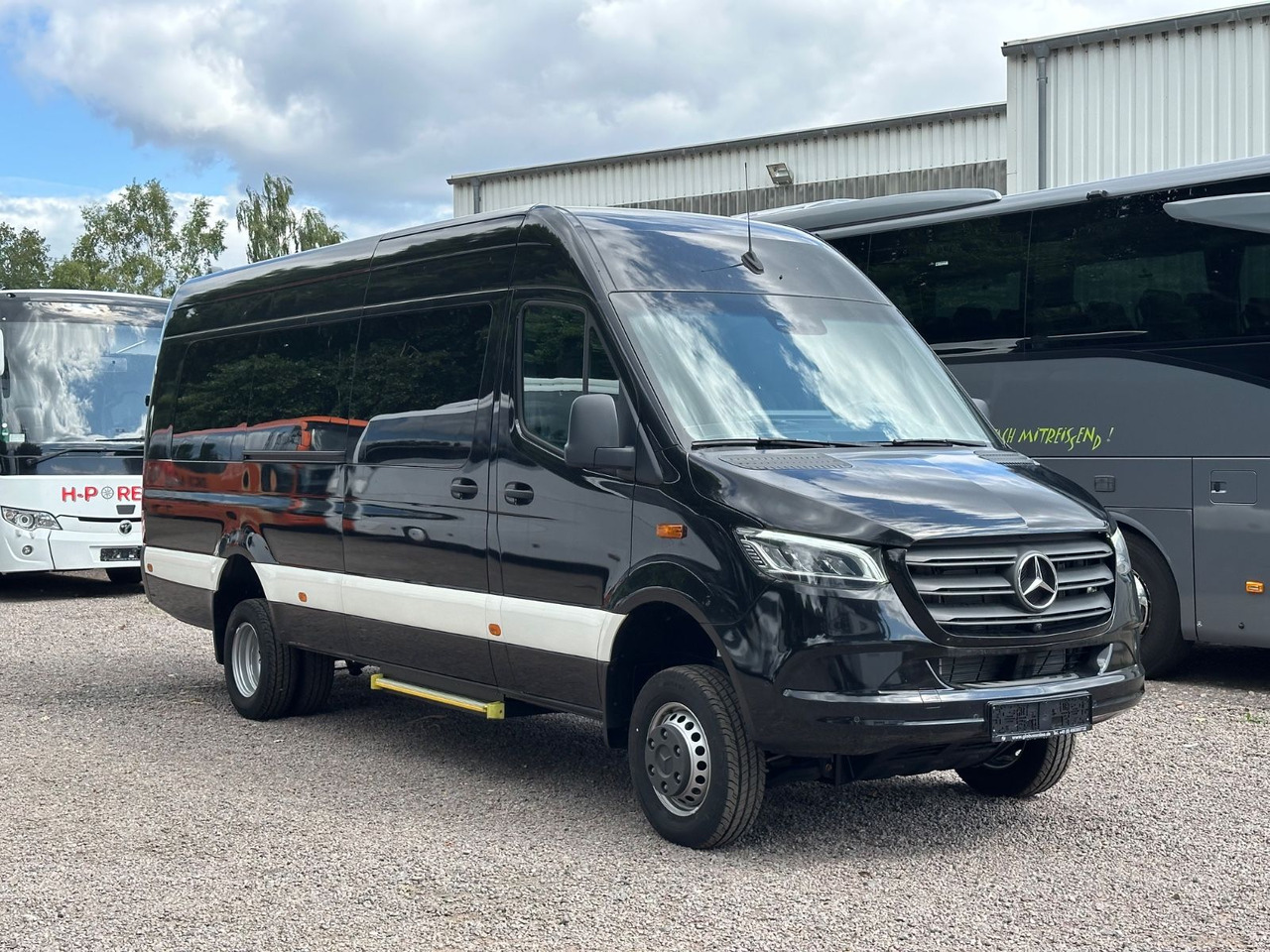 Mercedes-Benz Sprinter 519 CDi 4x4 H+L 360° Cam.*Navi*253.4 Km - Minibus, Transport de personnes: photos 1 Mercedes-Benz Sprinter 519 CDi 4x4 H+L 360° Cam.*Navi*253.4 Km - Minibus, Transport de personnes: photos 1