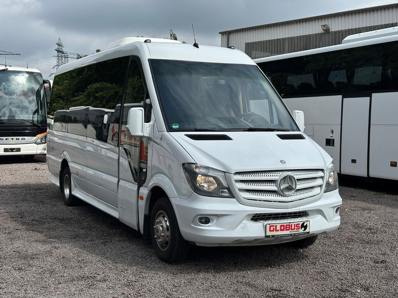 Mercedes-Benz Sprinter 519 CDi (Retarder*Klimaanlage*Reise) - Minibus, Transport de personnes: photos 1 Mercedes-Benz Sprinter 519 CDi (Retarder*Klimaanlage*Reise) - Minibus, Transport de personnes: photos 1