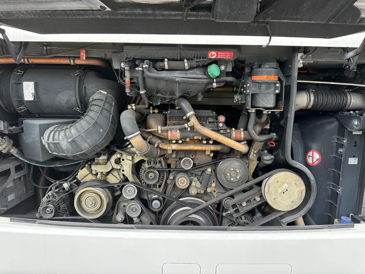 Mercedes-Benz Tourismo O350 17 RHD-L (60 Sitze*341.tKM*DE*TOP) - Autocar: photos 3 Mercedes-Benz Tourismo O350 17 RHD-L (60 Sitze*341.tKM*DE*TOP) - Autocar: photos 3