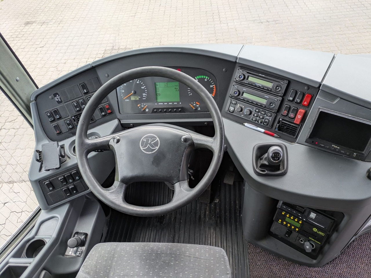 Setra S 416 GT (55 Sitze*WC) - Bus interurbain: photos 3 Setra S 416 GT (55 Sitze*WC) - Bus interurbain: photos 3