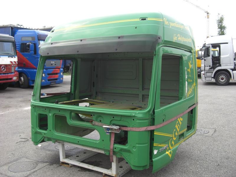MERCEDES BENZ Actros MP2 Rohbau/Beschaedigt - Cabine: photos 1 MERCEDES BENZ Actros MP2 Rohbau/Beschaedigt - Cabine: photos 1